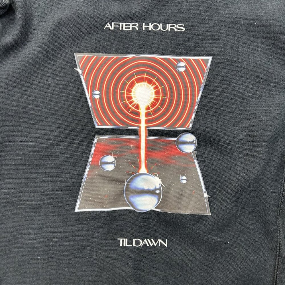 The Weeknd XO After Hours Til Dawn Sweatshirt Mens Medium Tour 2022‎ Crewneck - Picture 3 of 8